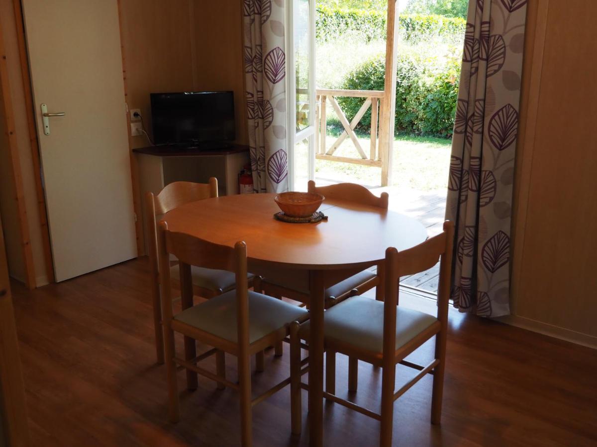 Camping Le Sorlut Cozes Exterior foto